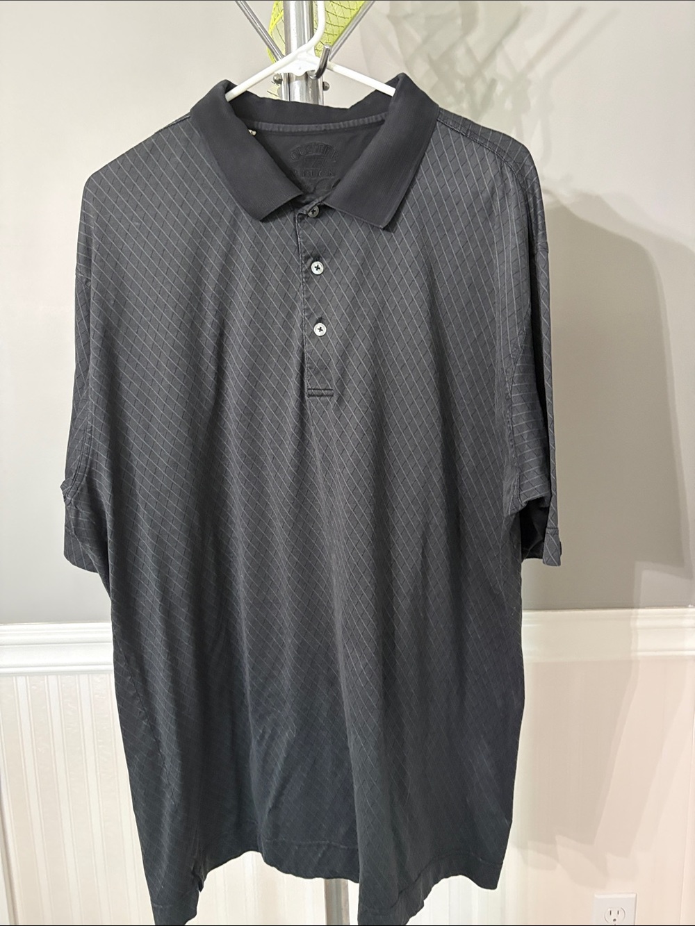 Cutter and Buck Men's Black Short-Sleeve Polo Shirt